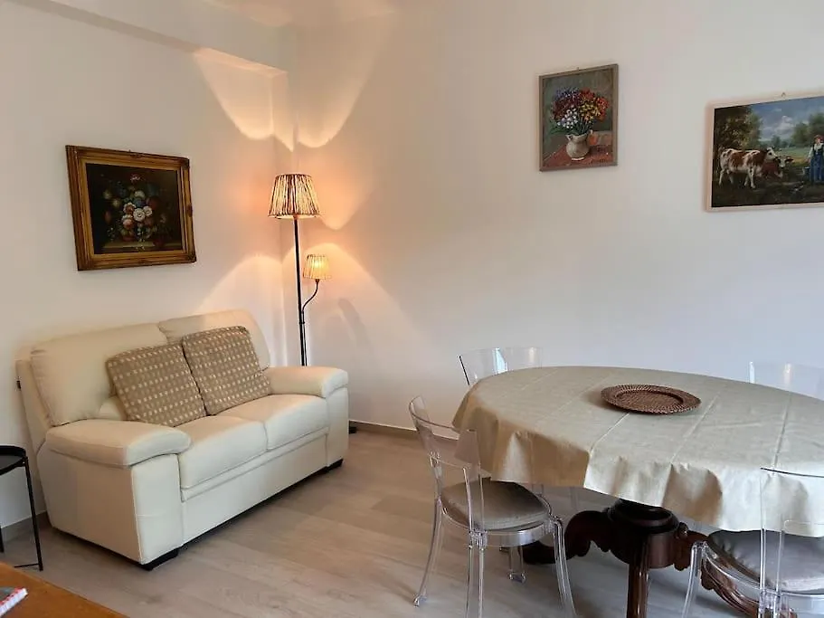 Casa Kiraz Tra Lago E Monti Mandello del Lario 0*,