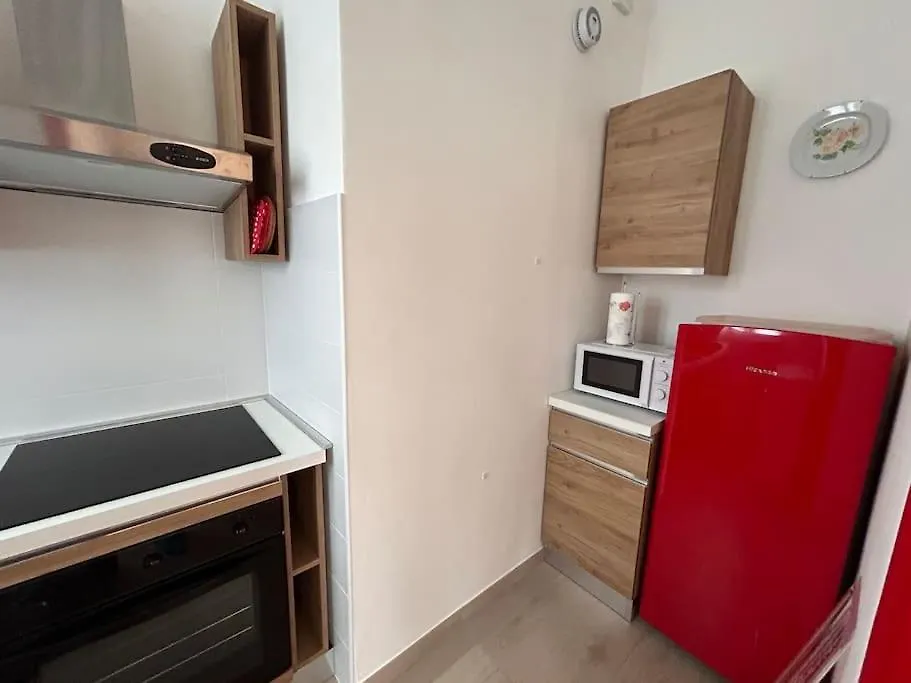 Casa Kiraz Tra Lago E Monti Mandello del Lario 0*,  Olaszország
